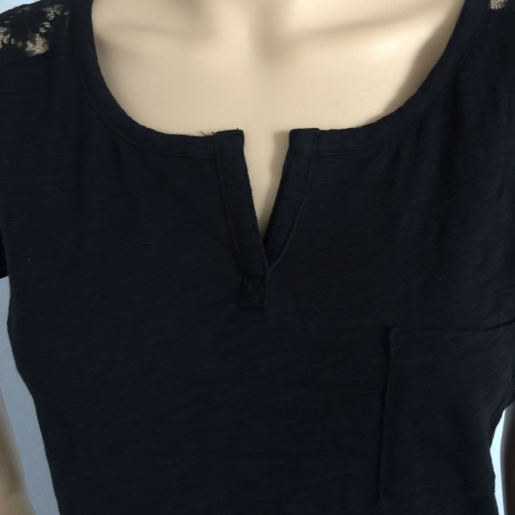 Express Lace Trim Blouse - Picture 4 of 8